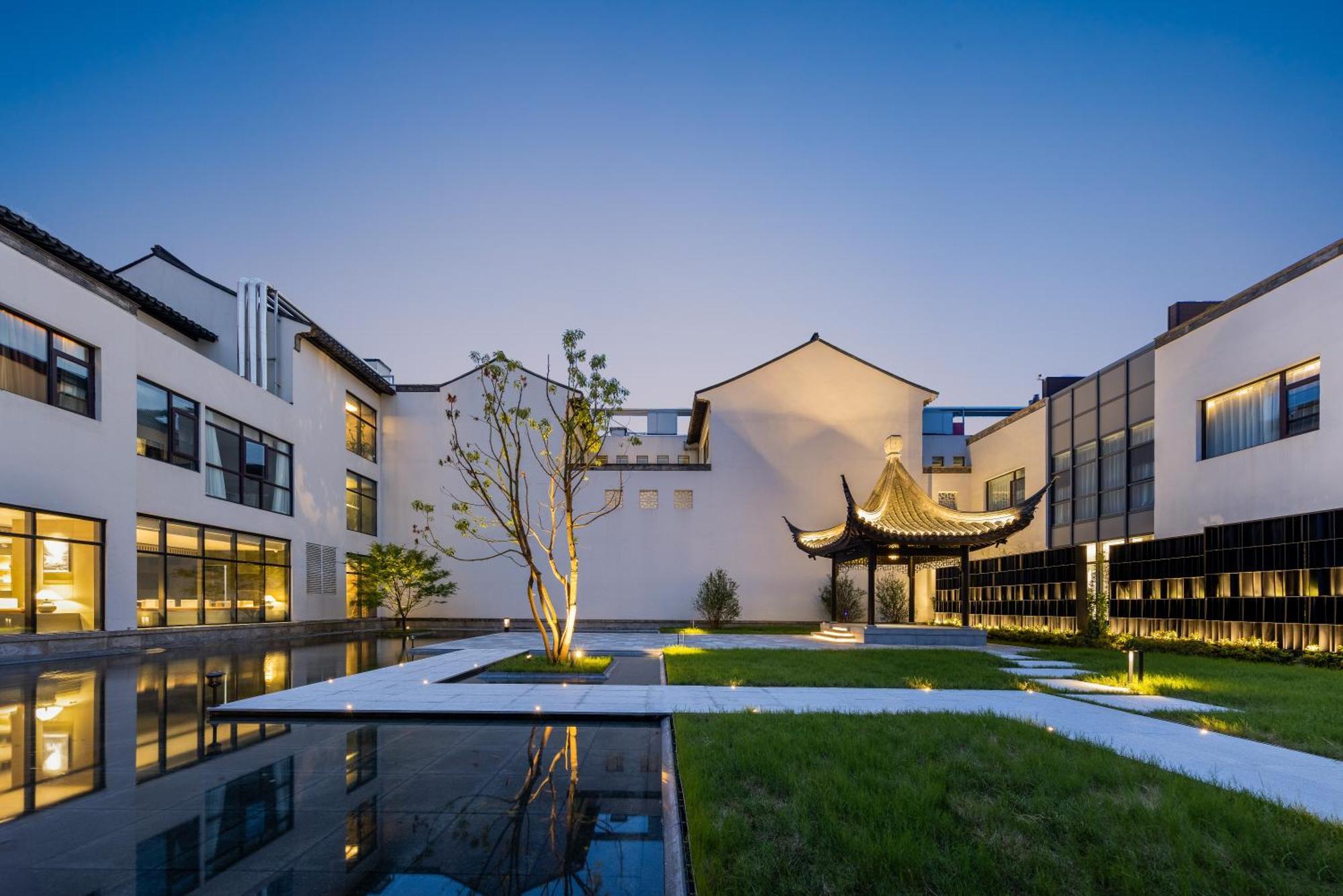 Atour Hotel Suzhou Beisi Pagoda Taohuawu Street Extérieur photo